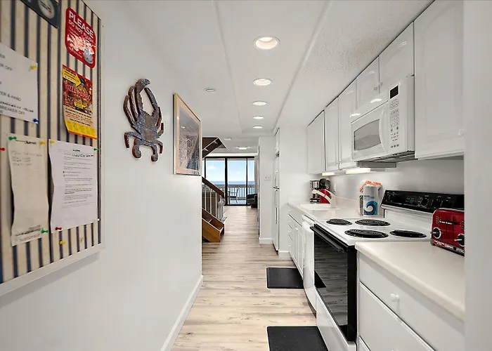 Holiday home Century One-beautiful 2 Bed Oceanfront With Indoor Pool! *