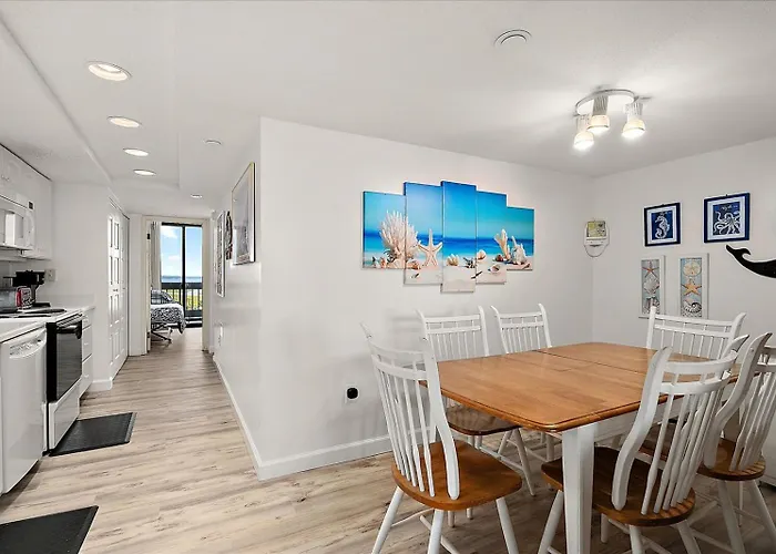 Century One-beautiful 2 Bed Oceanfront With Indoor Pool! Holiday home *