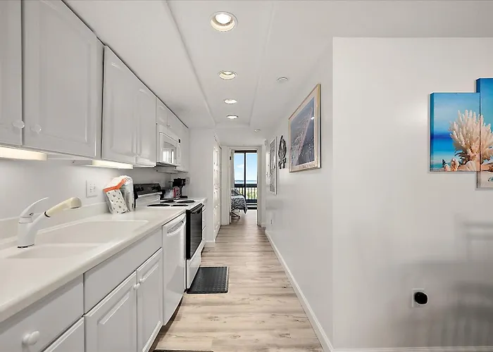 Century One-beautiful 2 Bed Oceanfront With Indoor Pool! Holiday home *