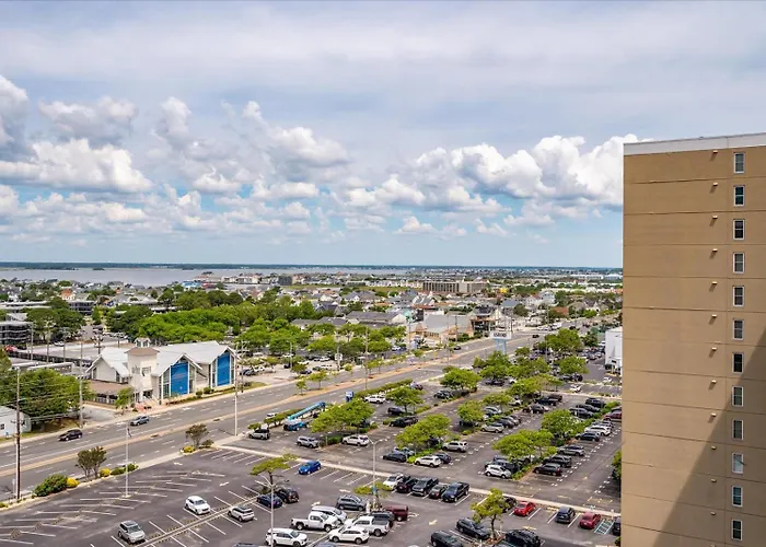 Century One-beautiful 2 Bed Oceanfront With Indoor Pool! Holiday home Ocean City