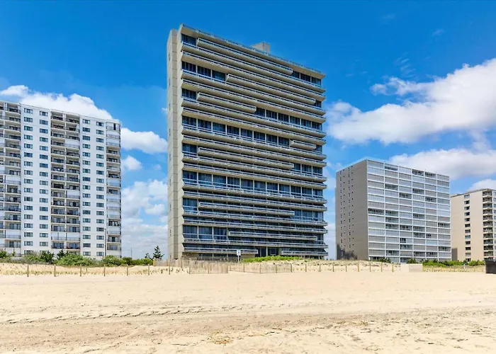 Century One-beautiful 2 Bed Oceanfront With Indoor Pool! *